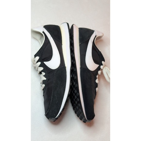 Nike Waffle Trainer 2 YTH Sz. 7 Athletic Shoe BLK/WHT Unisex Sneaker #DC6477-001 - Picture 10 of 16